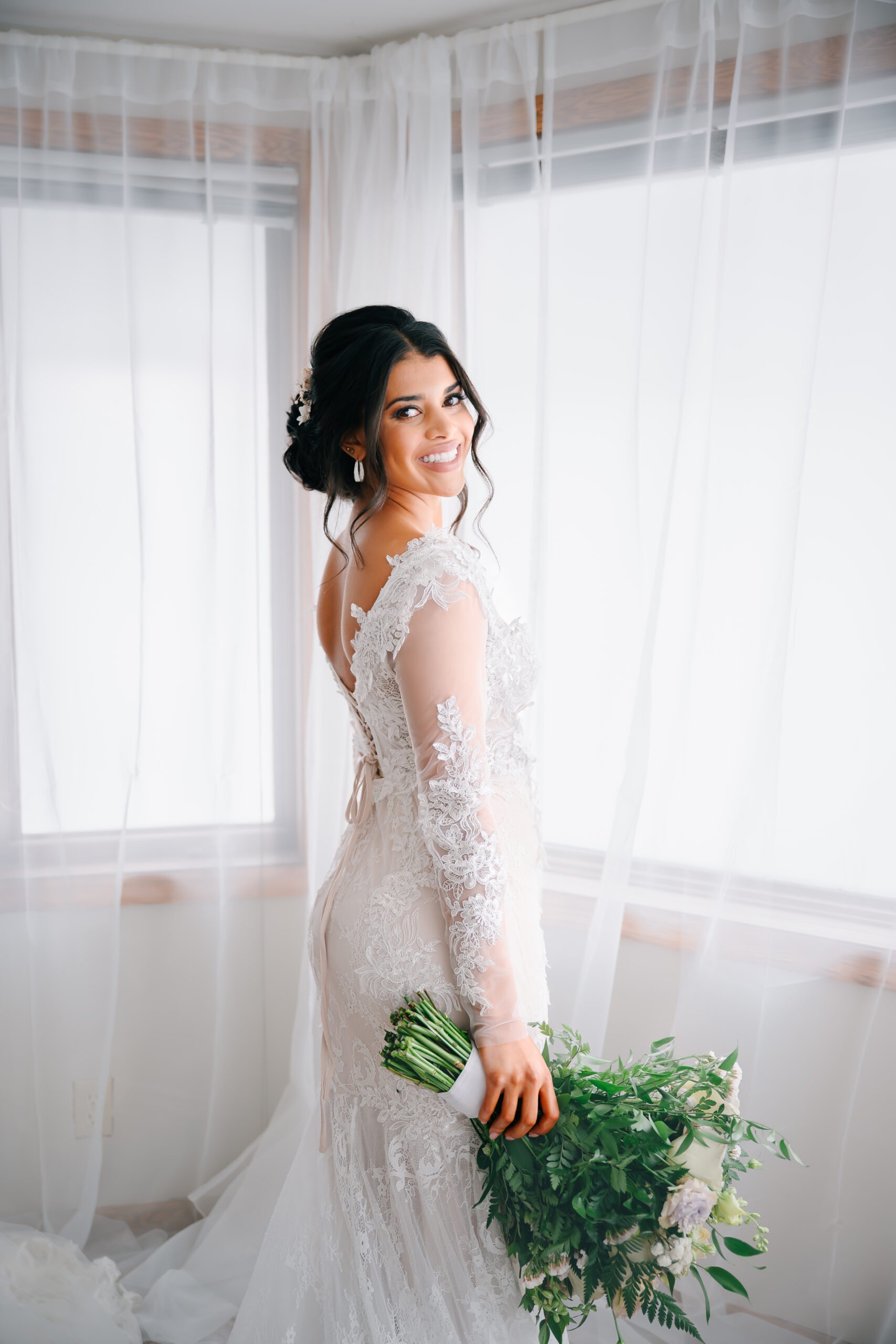 hero-img-01 Allison OneyPhotography 20 4 Scaled